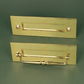 Brass Classc Letterbox & Letterbox with Ripper